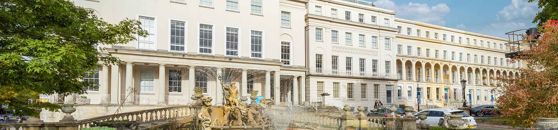 Cottages in Cheltenham