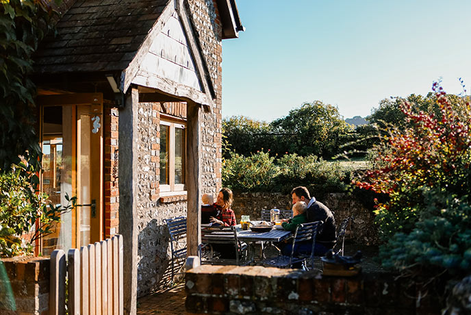 Last Minute Cottages Commencing Fri 25 Apr | Sat 26 Apr Header Image 1 